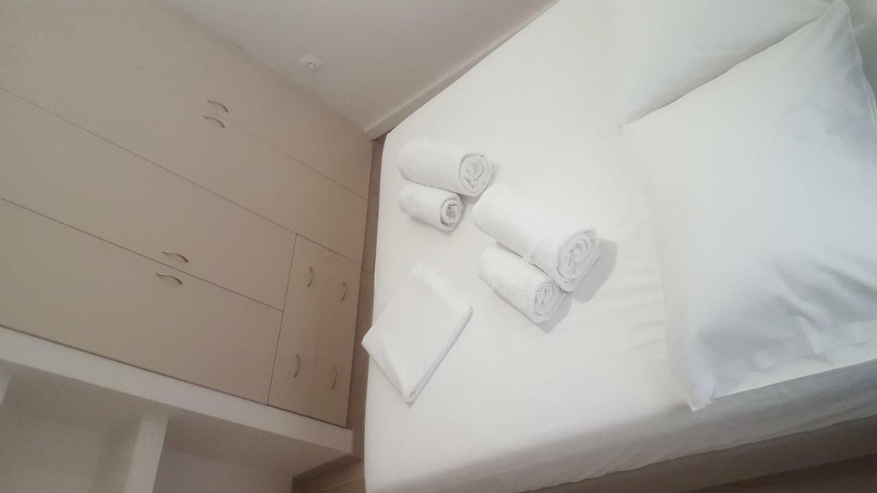 Erato Apartment